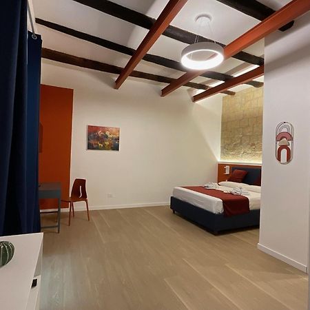 Sansepolcro33 Apartment เนเปิลส์ ภายนอก รูปภาพ