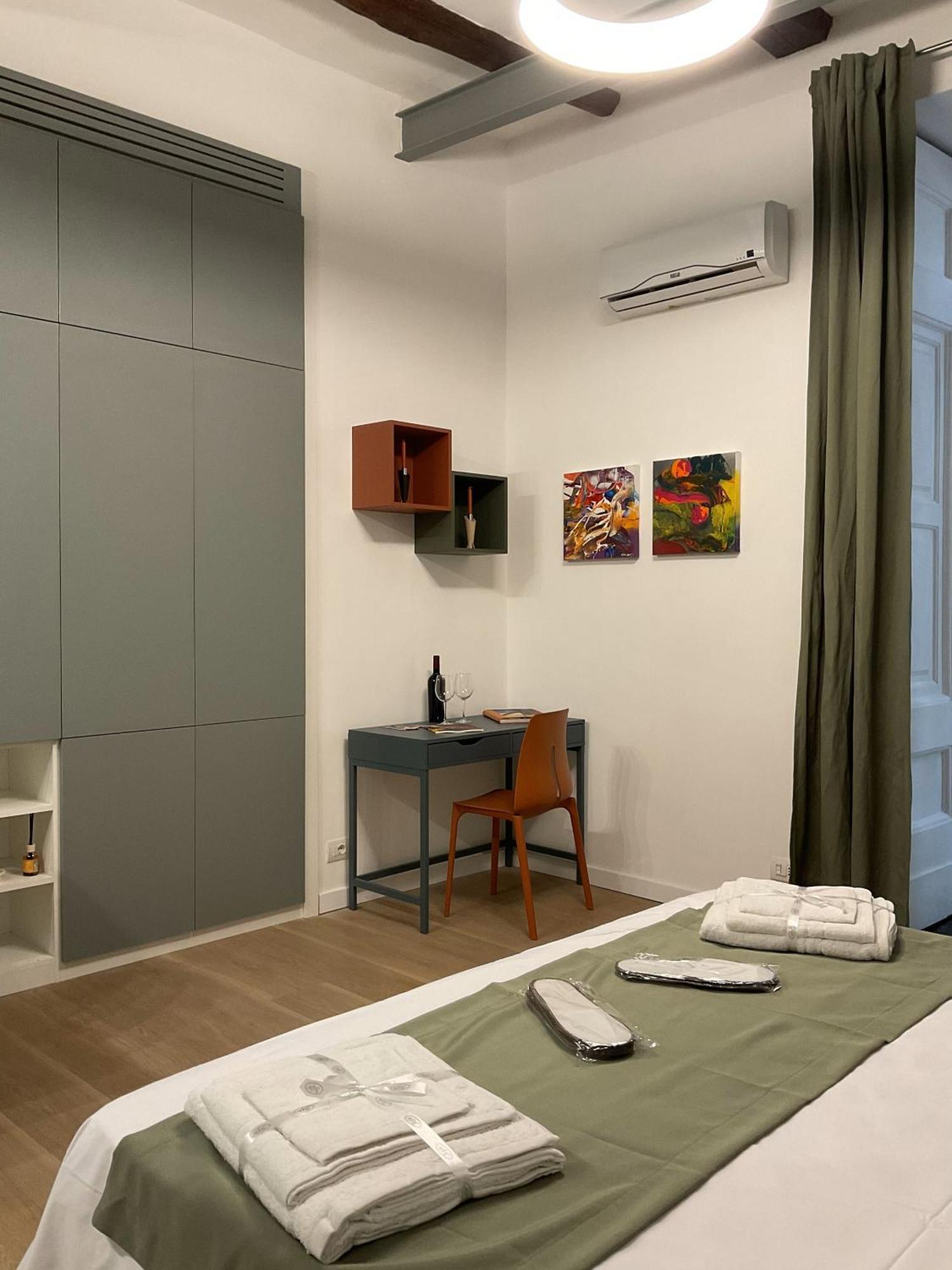 Sansepolcro33 Apartment เนเปิลส์ ภายนอก รูปภาพ