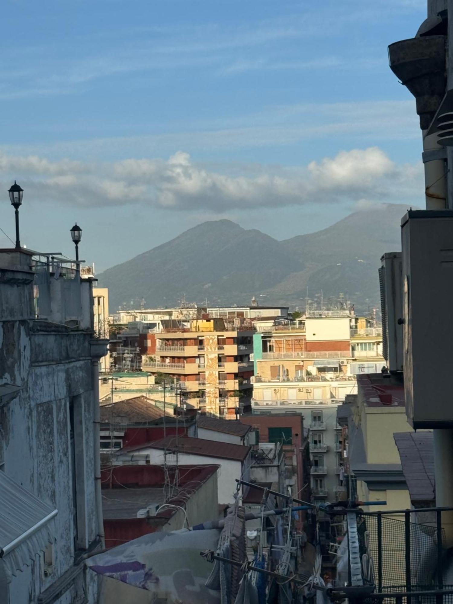 Sansepolcro33 Apartment เนเปิลส์ ภายนอก รูปภาพ