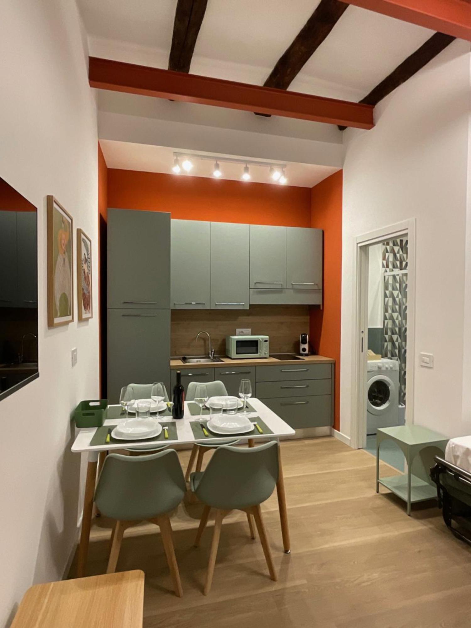Sansepolcro33 Apartment เนเปิลส์ ภายนอก รูปภาพ